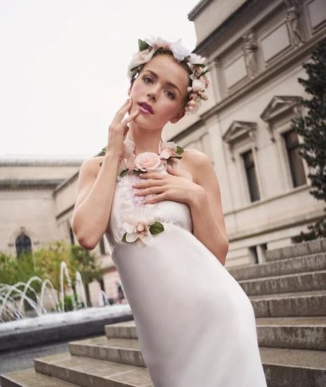 Kiernan Shipka photo 254