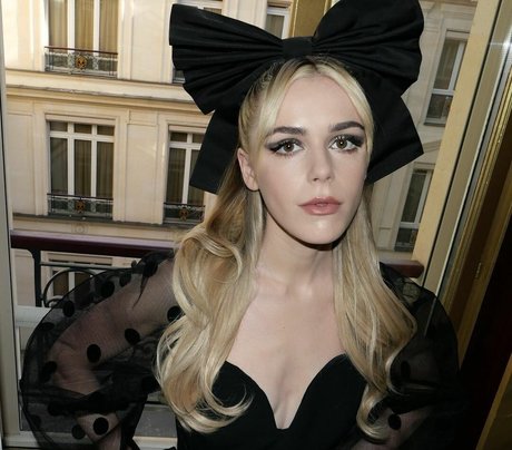 Kiernan Shipka photo 303