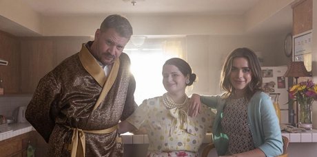 Kiernan Shipka photo 338