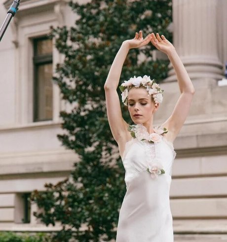 Kiernan Shipka photo 371