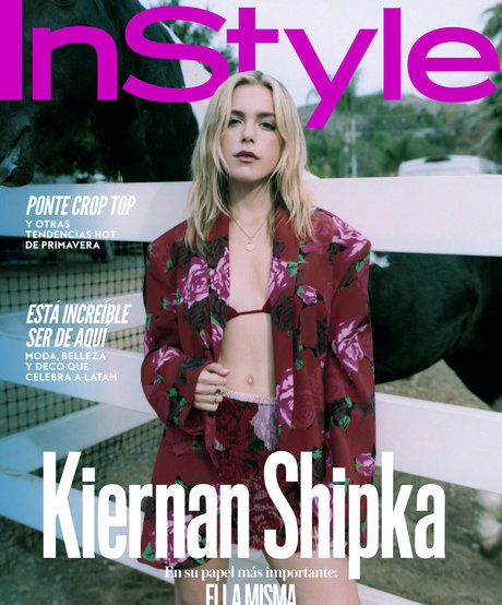 Kiernan Shipka photo 492