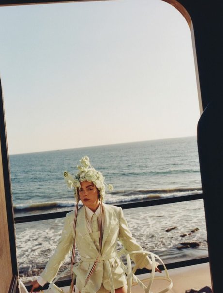 Kiernan Shipka photo 505