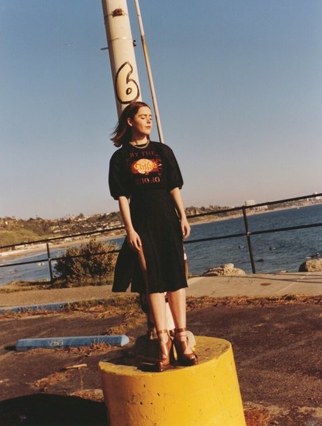 Kiernan Shipka photo 515