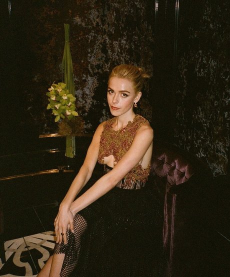 Kiernan Shipka photo 584