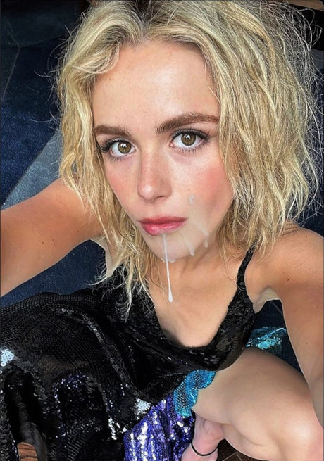 Kiernan Shipka photo 616