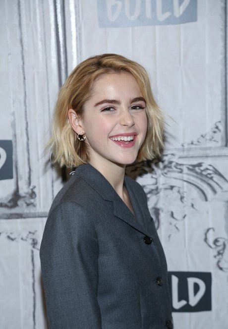 Kiernan Shipka photo 691