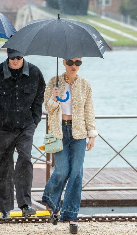 Kiernan Shipka photo 794