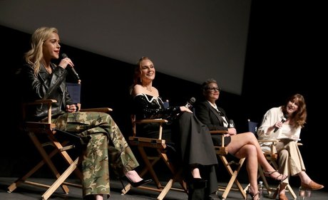 Kiernan Shipka photo 810