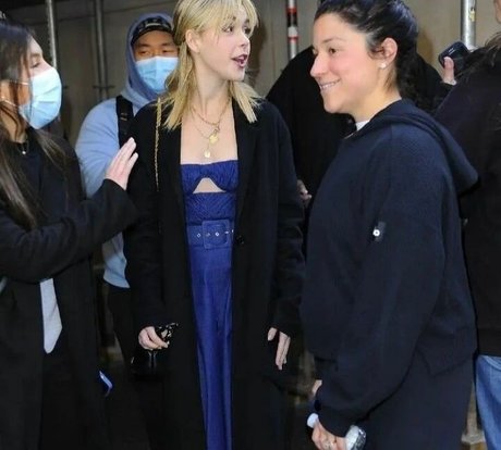 Kiernan Shipka photo 912