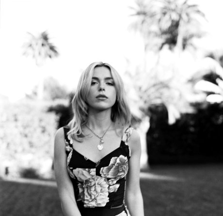 Kiernan Shipka photo 960