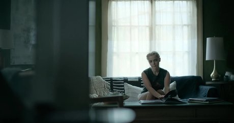 Kiernan Shipka photo 975