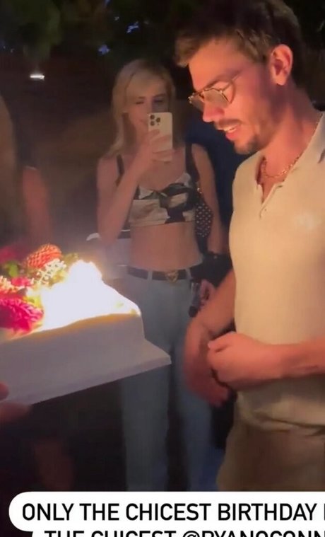 Kiernan Shipka photo 985