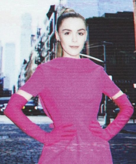 Kiernan Shipka photo 990