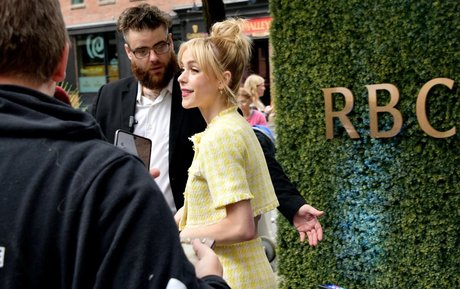 Kiernan Shipka photo 1022