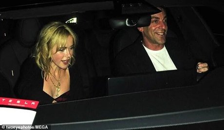 Kiernan Shipka photo 1044