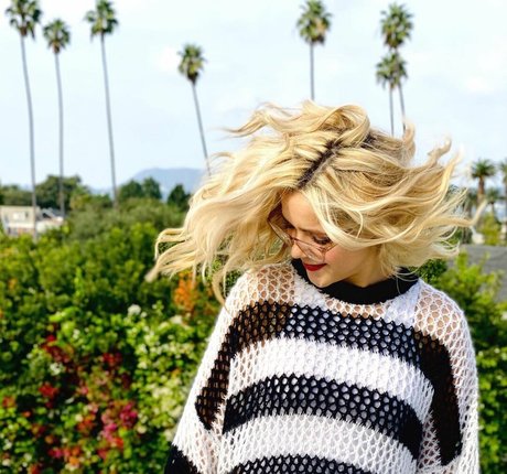 Kiernan Shipka photo 1167