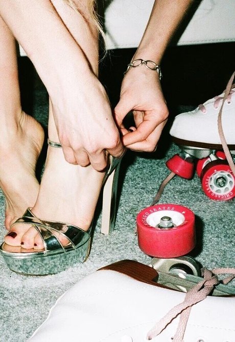 Kiernan Shipka photo 1169