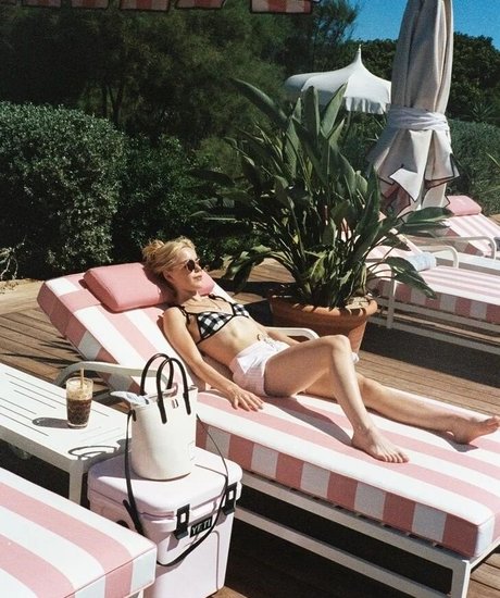 Kiernan Shipka photo 1190