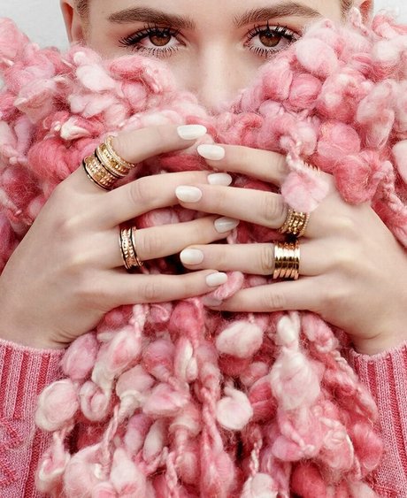 Kiernan Shipka photo 1216