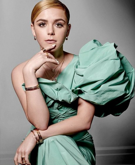 Kiernan Shipka photo 1218