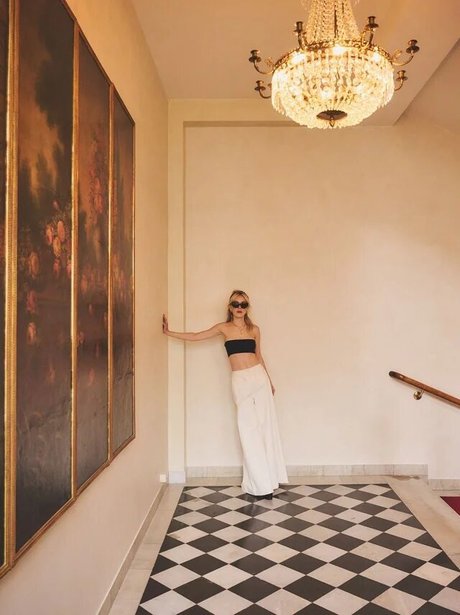 Kiernan Shipka photo 1285