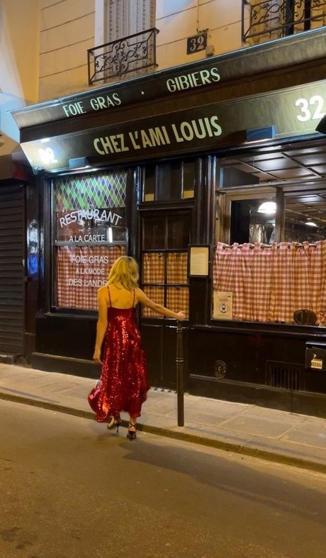 Kiernan Shipka photo 1326