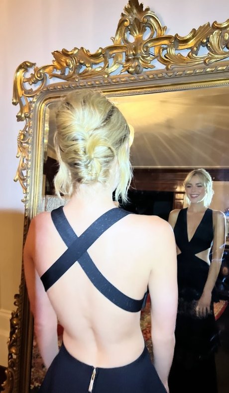 Kiernan Shipka photo 1332