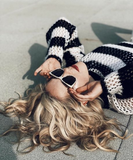 Kiernan Shipka photo 1389