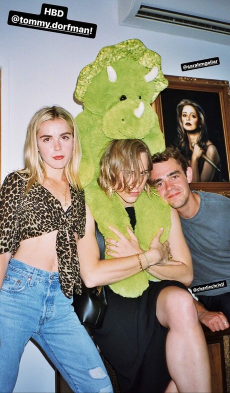 Kiernan Shipka photo 1446