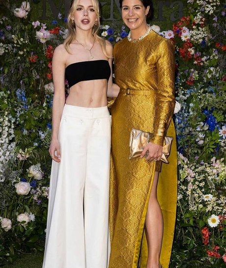 Kiernan Shipka photo 1453