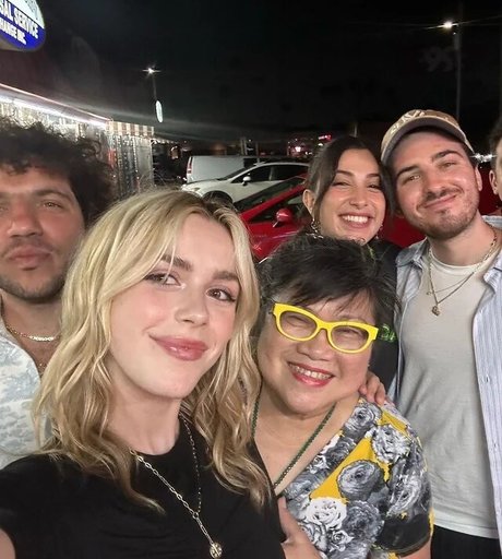 Kiernan Shipka photo 1488