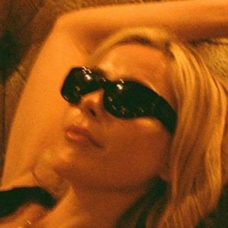 Kiernan Shipka photo 1517