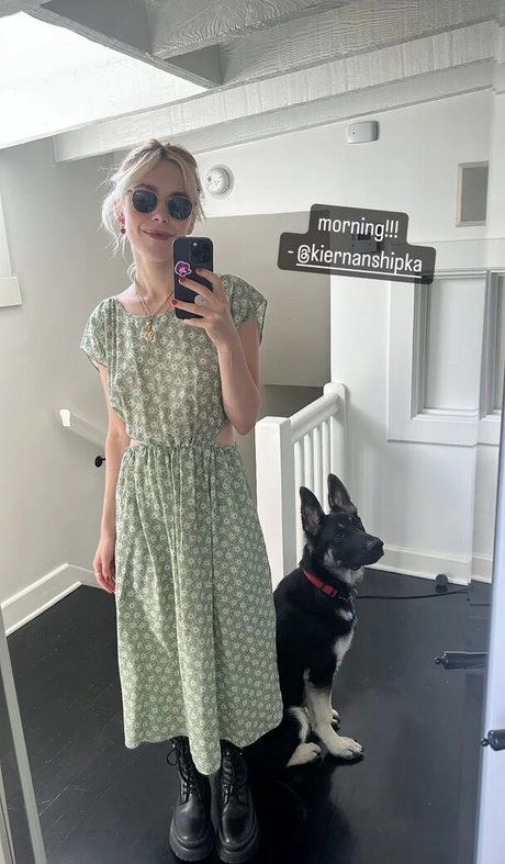 Kiernan Shipka photo 1531