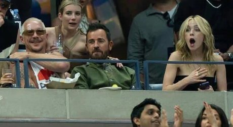 Kiernan Shipka photo 1538