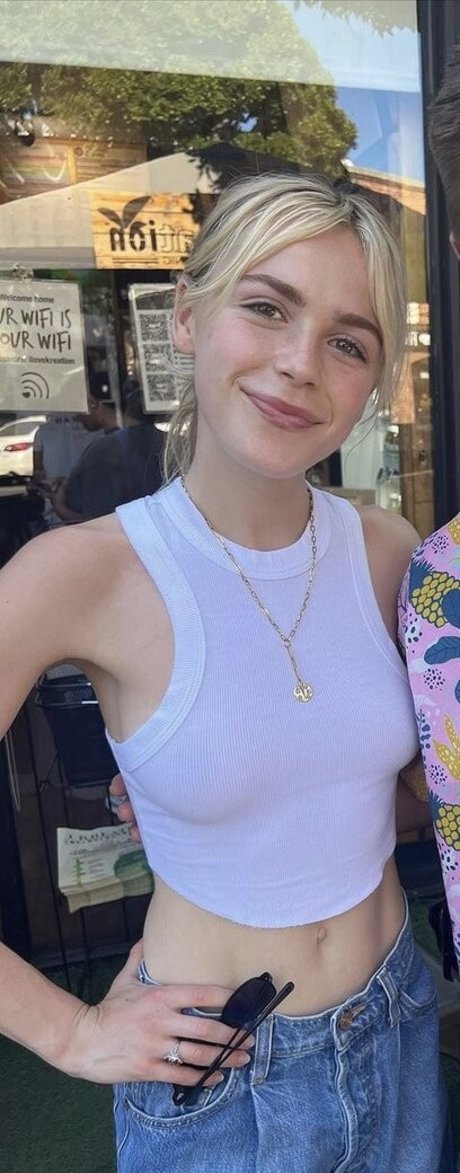 Profile photo of Kiernan Shipka