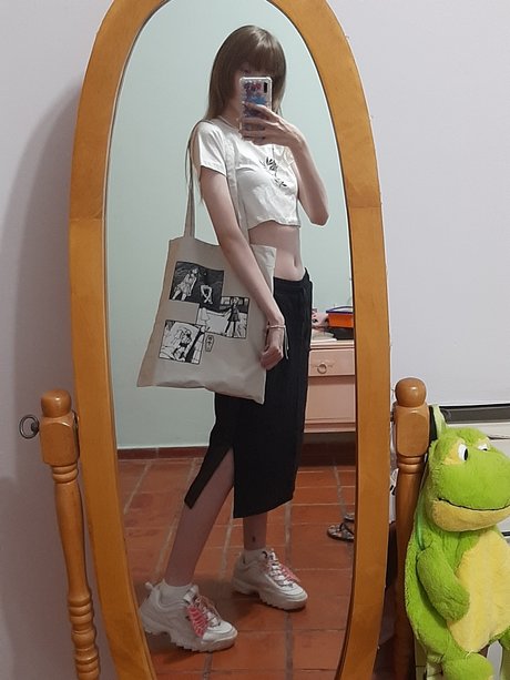 Kiki Glitter Cosplay photo 34