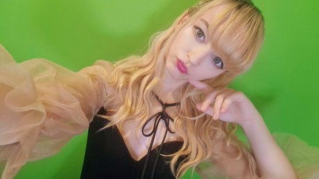 Kiki Glitter Cosplay photo 37