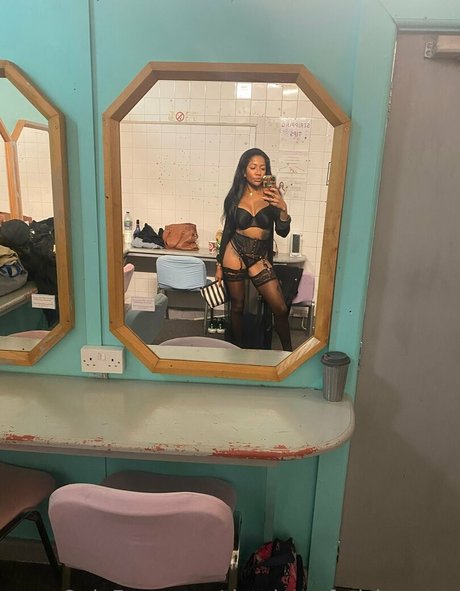 Kikiluxxxe photo 112