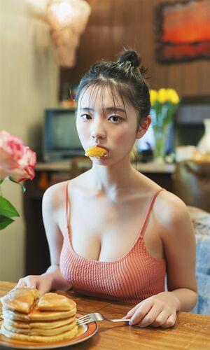 Kikuchi Hina photo 681