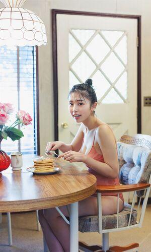 Kikuchi Hina photo 683