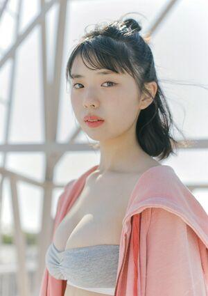 Kikuchi Hina photo 731