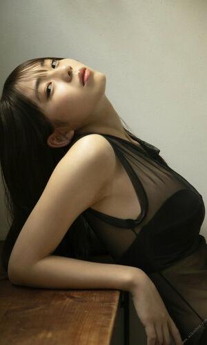 Kikuchi Hina photo 1008