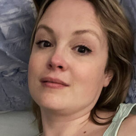 Kimberly Nixon photo 2