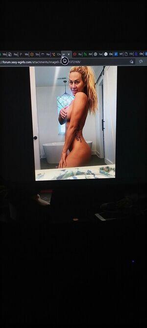 Kindly Myers photo 302