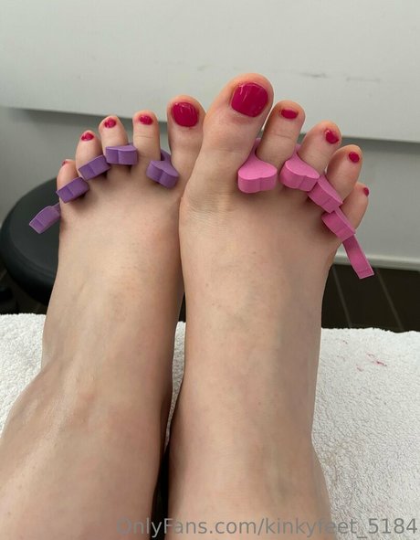 Kinkyfeet_5184 photo 3