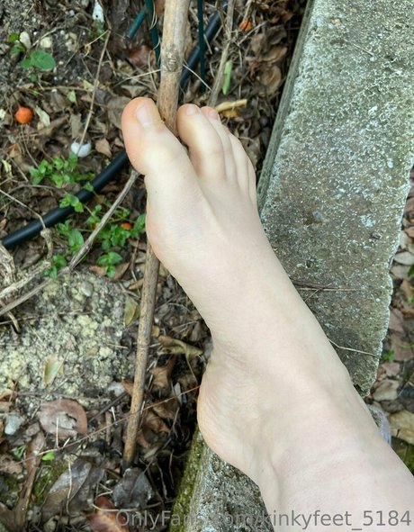 Profile photo of Kinkyfeet_5184