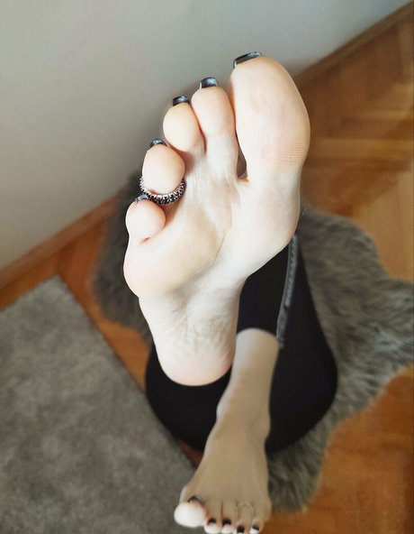 Kinkymilky photo 23