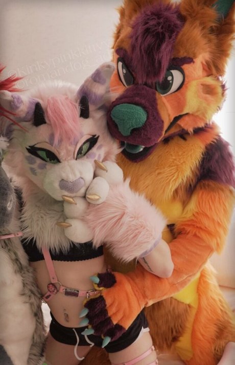 Kinkypinkkitty photo 34