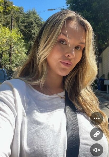 Kinsey Wolanski photo 5