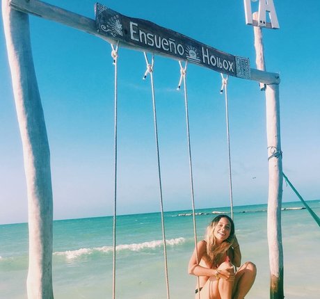 Kinsey Wolanski photo 18
